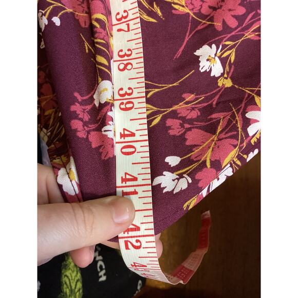 Isabel Maternity Women Burgundy Floral Short/SL Maternity Dress Medium EUC - Picture 9 of 10